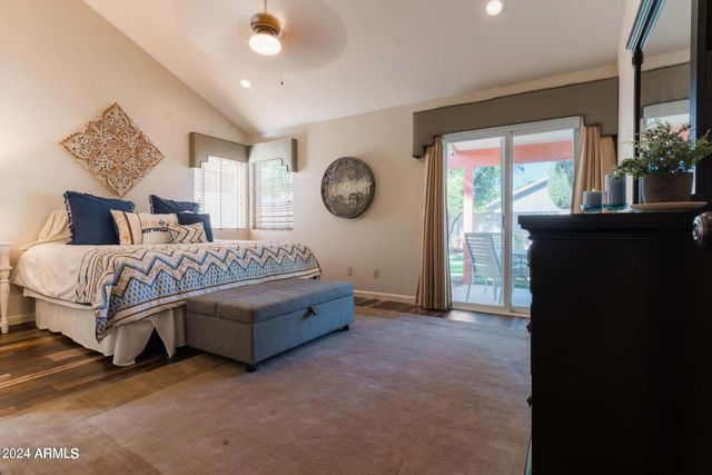 2322 E MILLBRAE Court, Gilbert, AZ 85234