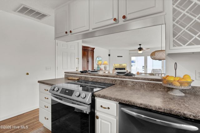 304 S Causeway Drive Unit A, Wrightsville Beach, NC 28480