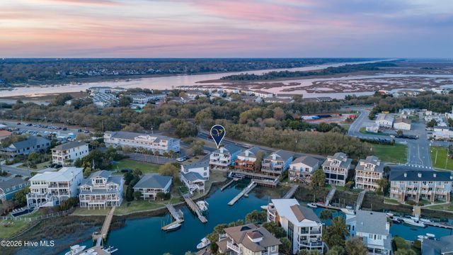 304 S Causeway Drive Unit A, Wrightsville Beach, NC 28480