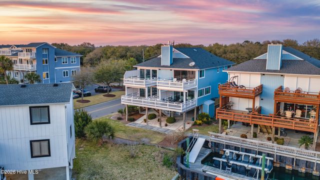 304 S Causeway Drive Unit A, Wrightsville Beach, NC 28480