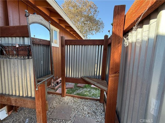 10219 North Star Trail, Morongo Valley, CA 92256