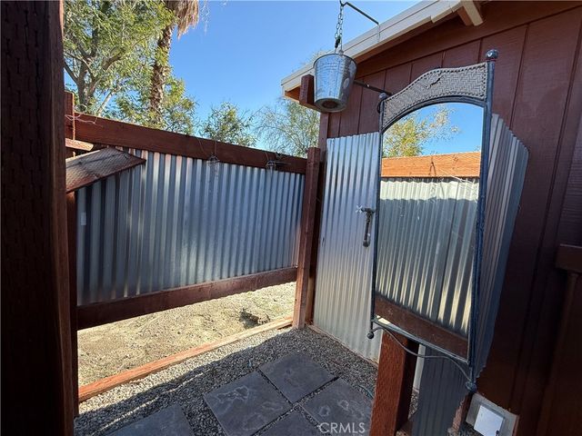 10219 North Star Trail, Morongo Valley, CA 92256