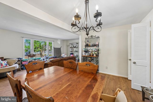 8227 MCCLELLAND, Alexandria, VA 22309