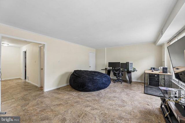 8227 MCCLELLAND, Alexandria, VA 22309
