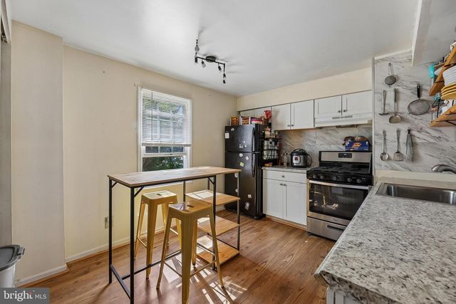 8227 MCCLELLAND, Alexandria, VA 22309