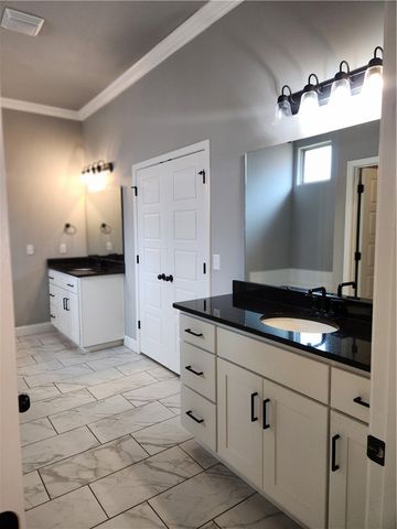2235 Hay Meadow Street, Springdale, AR 72762