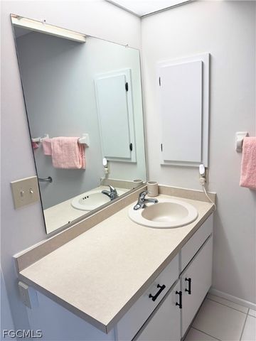 11220 Caravel CIR 304, Fort Myers, FL 33908