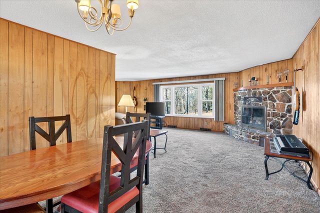 202 Cardinal Road, Forsyth, MO 65653