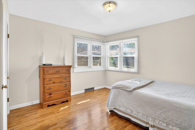 202 Cardinal Road, Forsyth, MO 65653