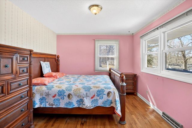 202 Cardinal Road, Forsyth, MO 65653