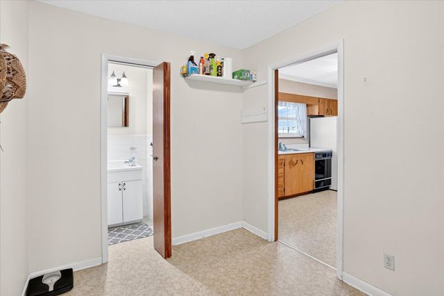 202 Cardinal Road, Forsyth, MO 65653