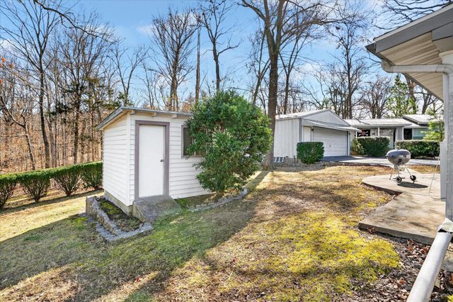 202 Cardinal Road, Forsyth, MO 65653