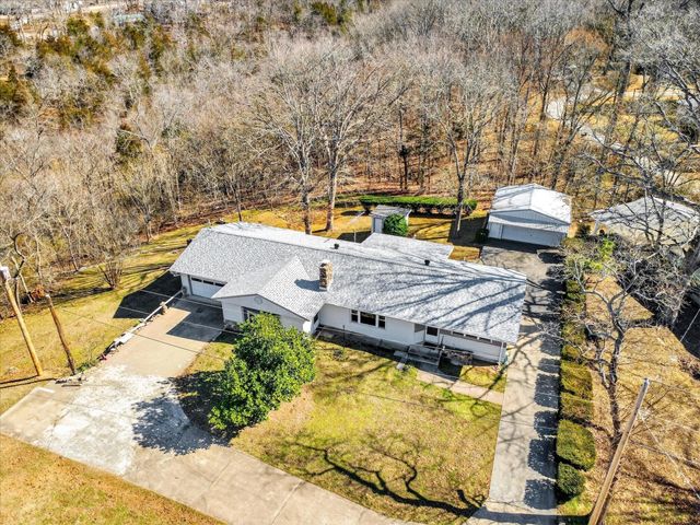 202 Cardinal Road, Forsyth, MO 65653