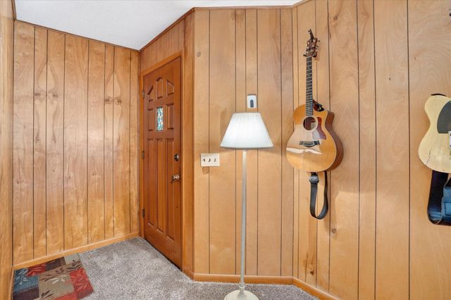 202 Cardinal Road, Forsyth, MO 65653