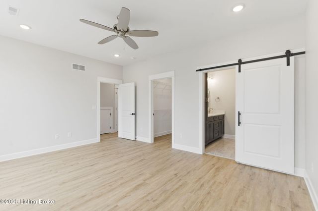 2902 Megan Thompson Way, Louisville, KY 40220