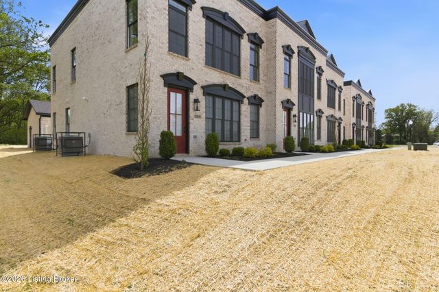 2902 Megan Thompson Way, Louisville, KY 40220