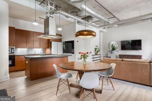 206 11th Street NE 402, Atlanta, GA 30309