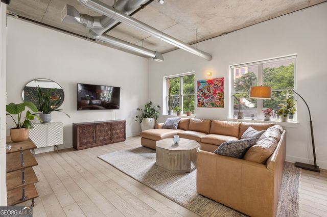 206 11th Street NE 402, Atlanta, GA 30309