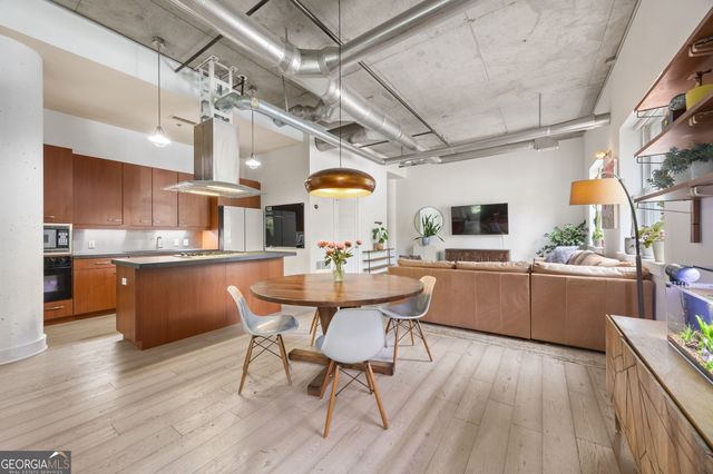 206 11th Street NE 402, Atlanta, GA 30309