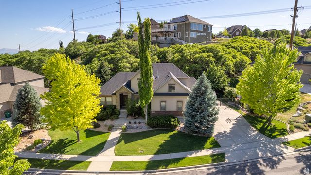 3983 W IRONWOOD DR, Cedar Hills, UT 84062