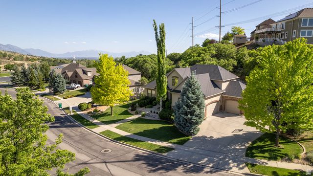3983 W IRONWOOD DR, Cedar Hills, UT 84062