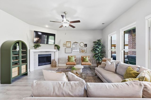 3120 Creek Meadow Drive, Anna, TX 75409