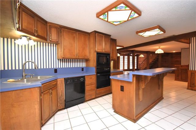 1805 HORSESHOE Drive, Alexandria, LA 71301