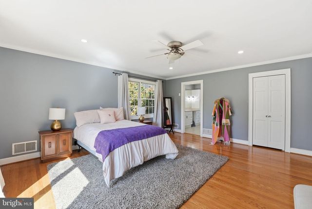 121 RIVER FOREST LN, Fort Washington, MD 20744