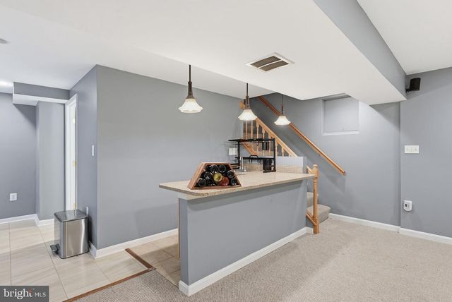 121 RIVER FOREST LN, Fort Washington, MD 20744
