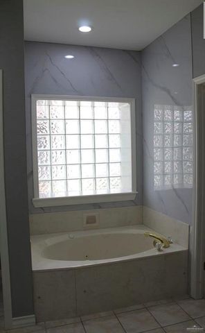 2301 Lazy Lake Drive, Harlingen, TX 78550