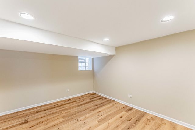 7526 S Honore Street, Chicago, IL 60620