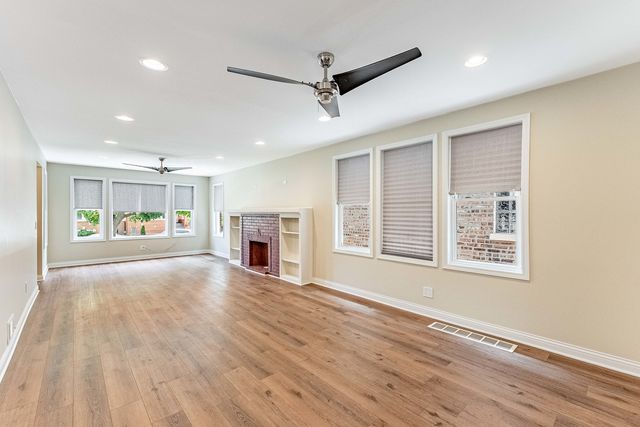 7526 S Honore Street, Chicago, IL 60620