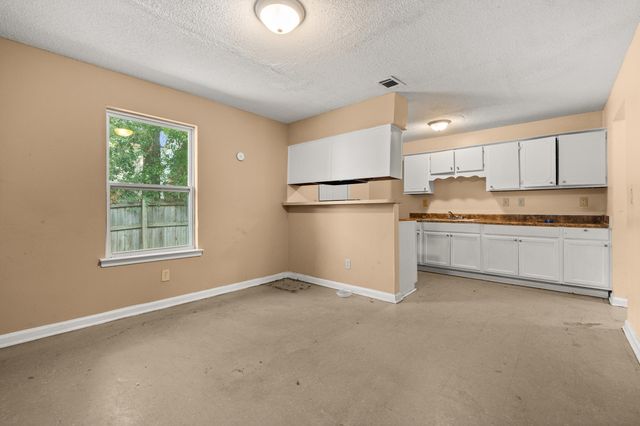 3954 CHELSEA HILL DR, Memphis, TN 38128