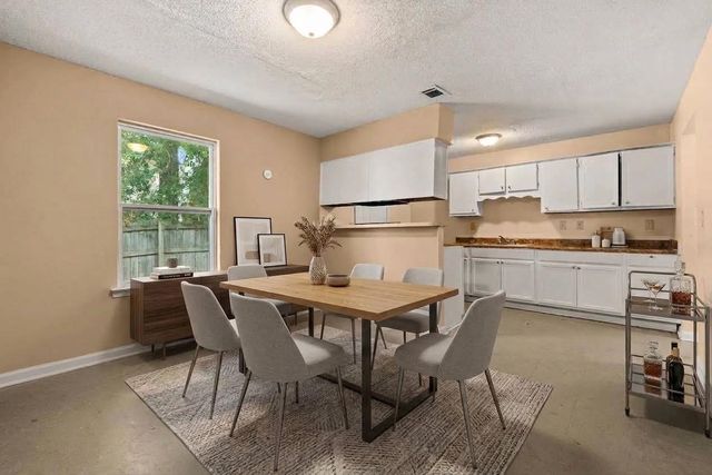 3954 CHELSEA HILL DR, Memphis, TN 38128