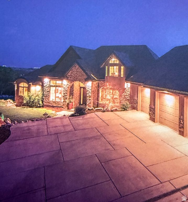 2527 E BONNEVILLE TERRACE DR, Ogden, UT 84403 — photo 5