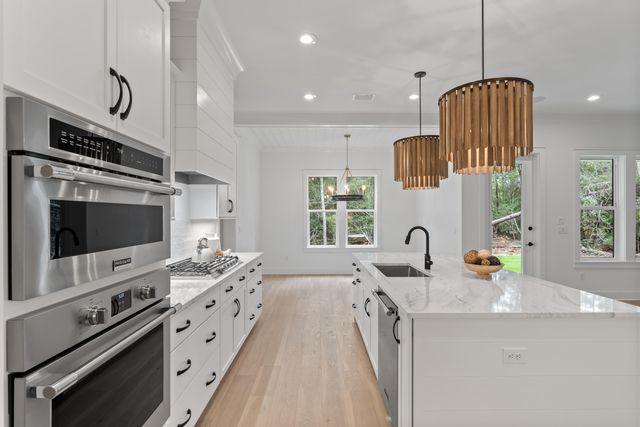 421 Sorrel Way, Niceville, FL 32578