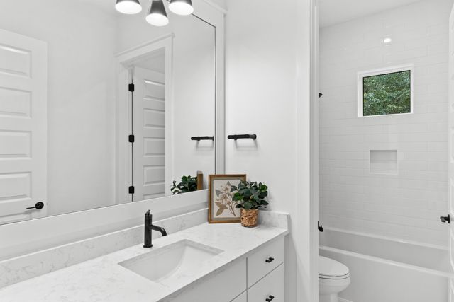 421 Sorrel Way, Niceville, FL 32578