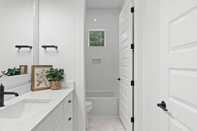 421 Sorrel Way, Niceville, FL 32578