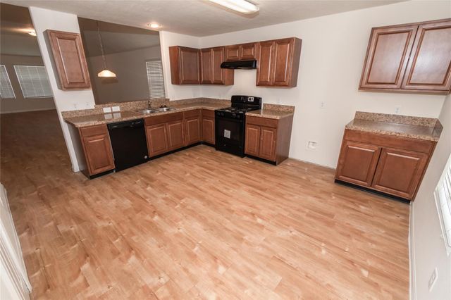 2434 Sailors Way, Houston, TX 77073