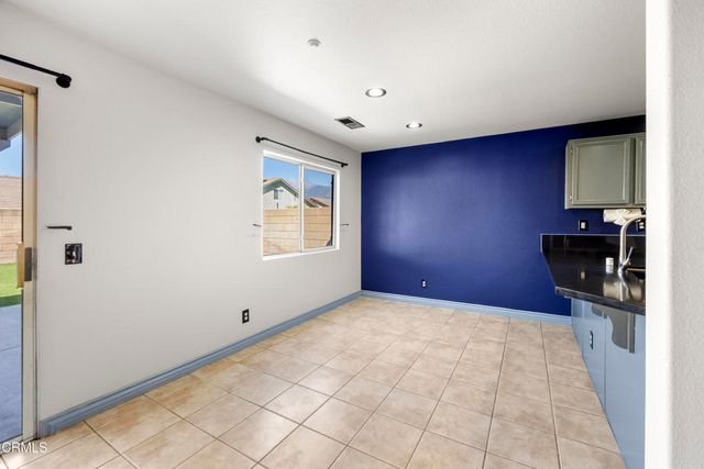 7132 Niagara Drive, Fontana, CA 92336