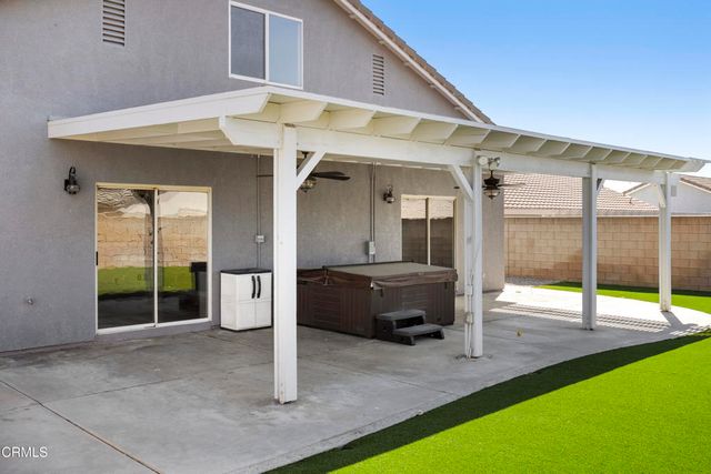 7132 Niagara Drive, Fontana, CA 92336