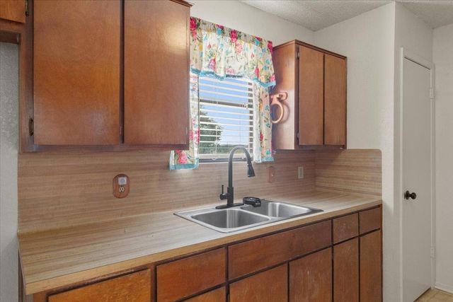 303 Ponderosa RD, Bastrop, TX 78602