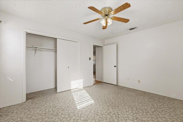 303 Ponderosa RD, Bastrop, TX 78602