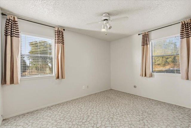 303 Ponderosa RD, Bastrop, TX 78602