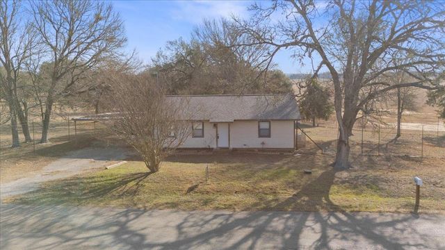 303 Ponderosa RD, Bastrop, TX 78602