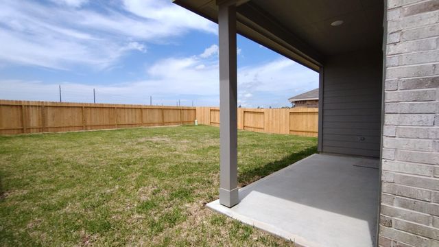 24315 Saddlestone Green Dr, Spring, TX 77373