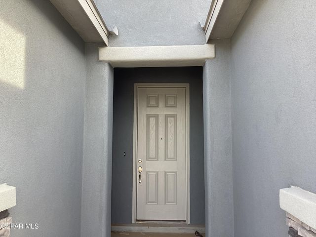 116 Sarah Trail, Santa Teresa, NM 88008