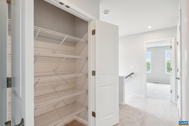3002 RAMBLING BROOK LN, Crozet, VA 22932