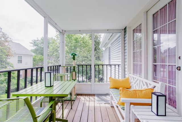 1401 Plum Court D, Mount Prospect, IL 60056