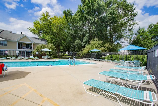 1401 Plum Court D, Mount Prospect, IL 60056